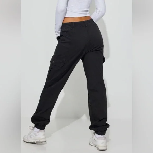 GARAGE brianna bubble cargo pants - Picture 2 of 3